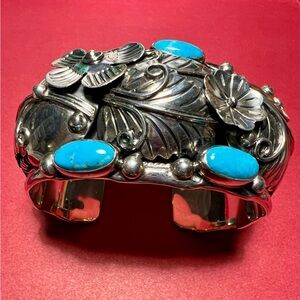 Vintage sterling silver Cuff Bracelet c11 925 Mexico Flower design/ turquoise